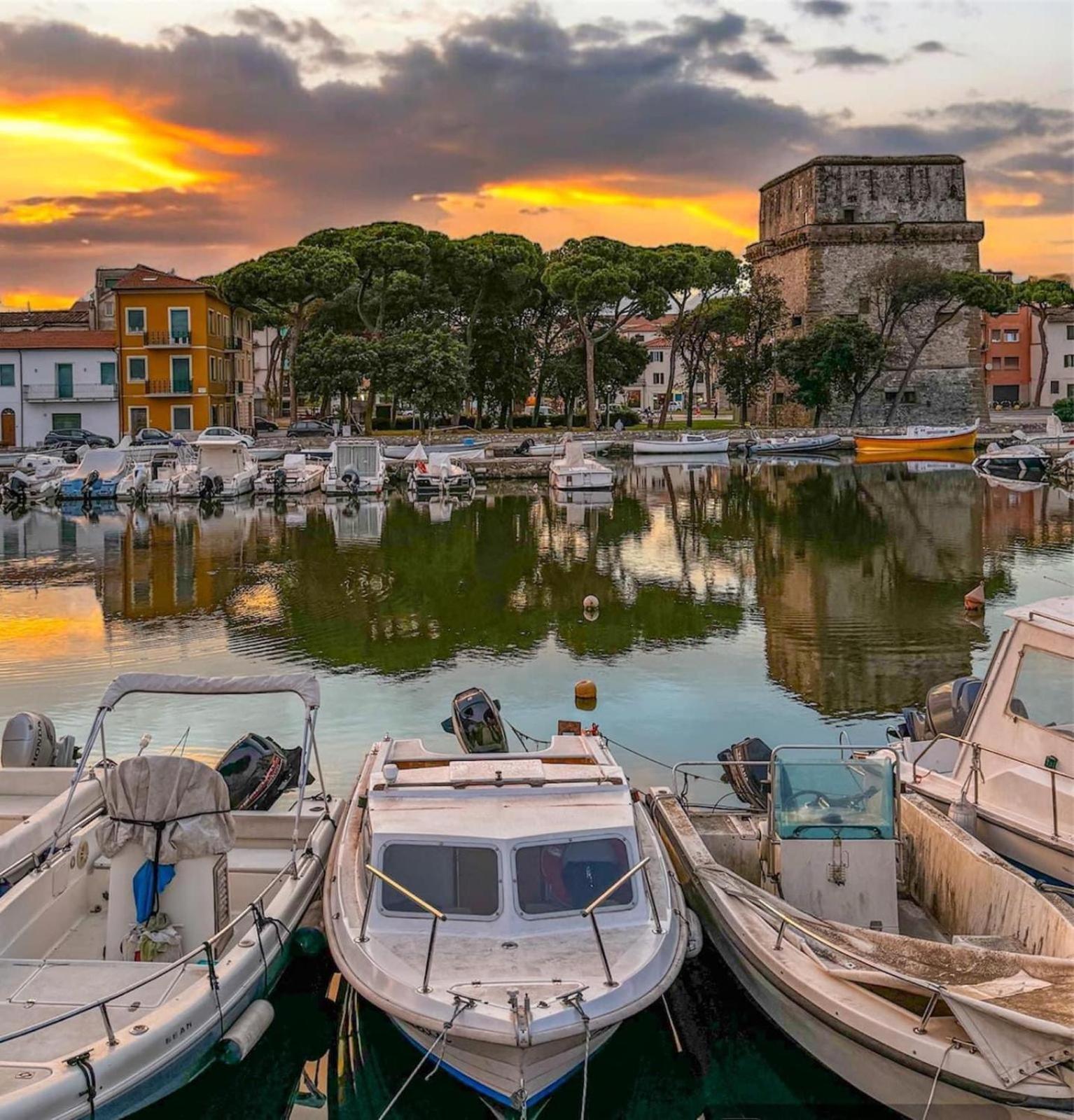 Appartamento Orizzonte Viareggio Luaran gambar